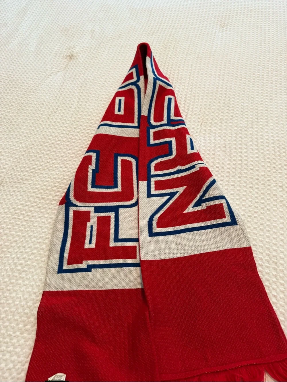 adidas Red and White FC Bayern München Kids Scarf